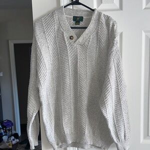 Club Room V-Neck Sweater in Soft Gray